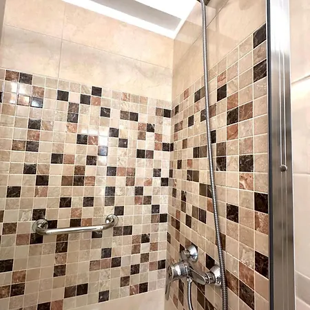 Lilly Playa De Americas