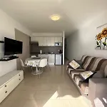 Lilly Playa De Americas *