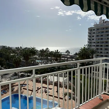 Lilly Playa De Americas * Costa Adeje (Tenerife)