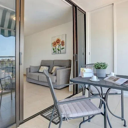 Lilly Playa De Americas Apartment